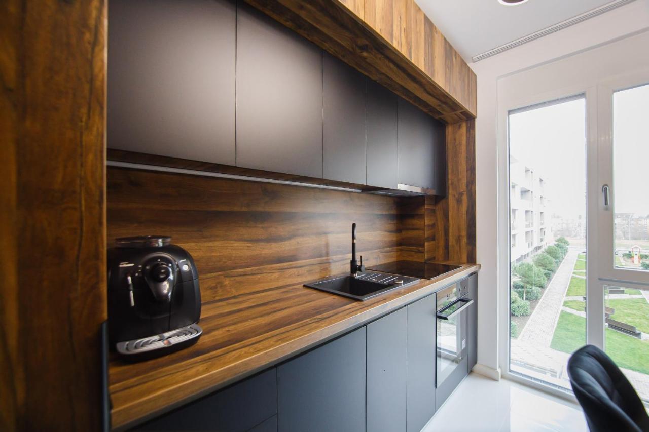 Chocolate Delight At West Residence Oradea Exterior photo
