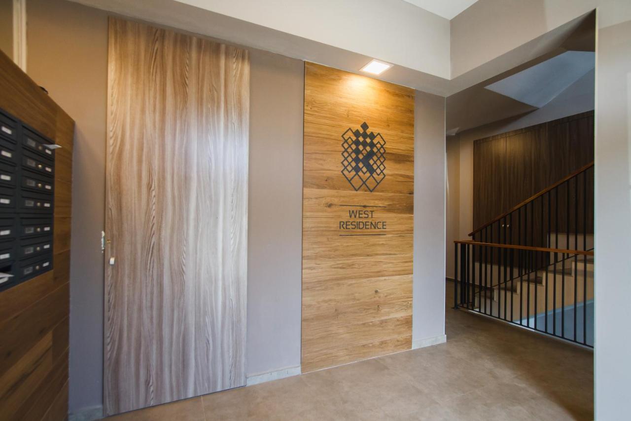 Chocolate Delight At West Residence Oradea Exterior photo