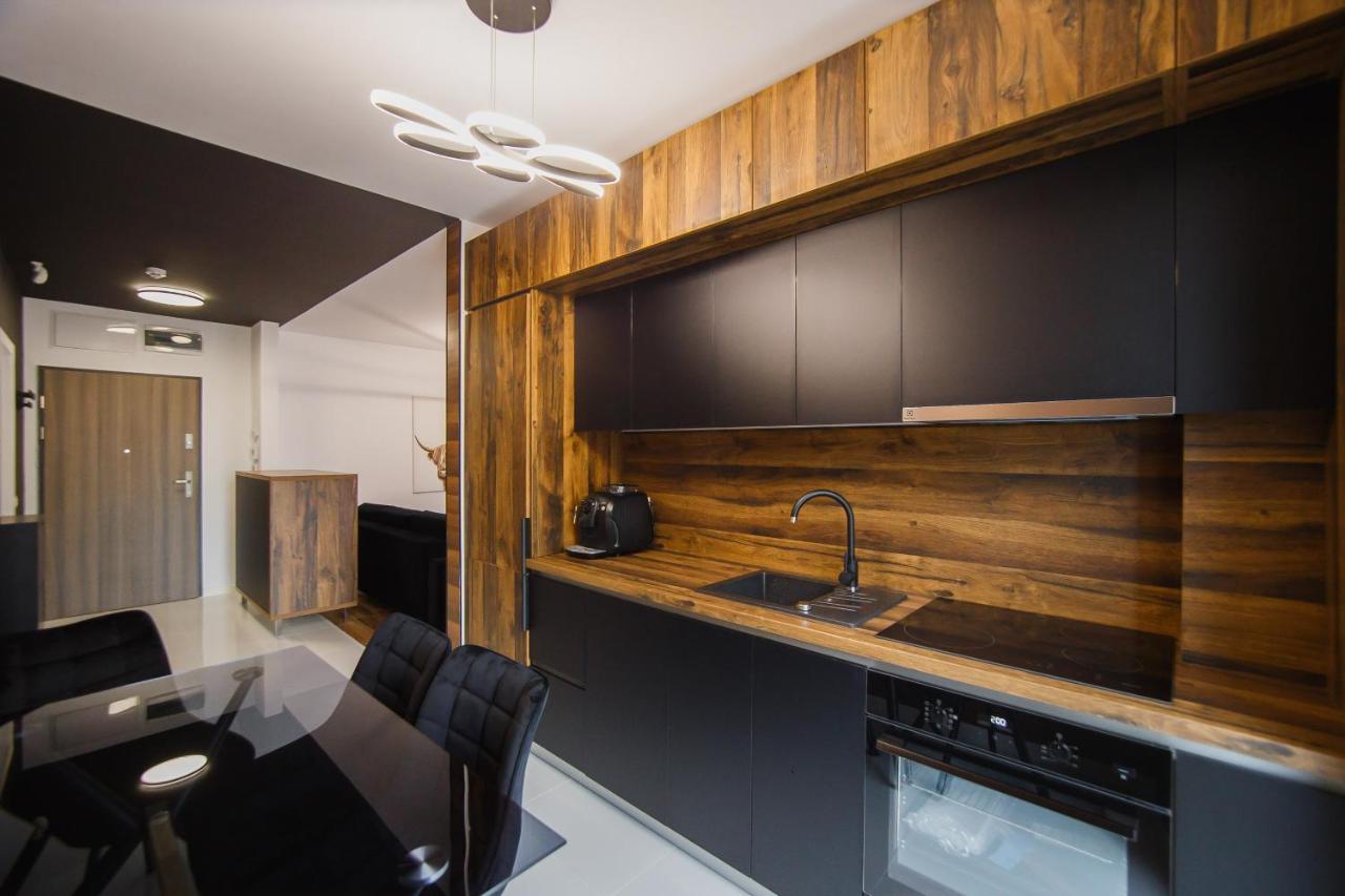 Chocolate Delight At West Residence Oradea Exterior photo
