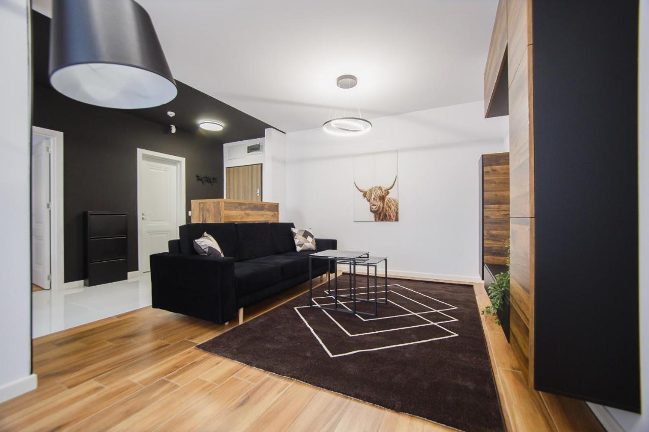 Chocolate Delight At West Residence Oradea Exterior photo